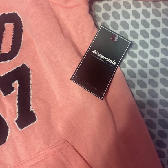 Too small - Picture 3 of 5